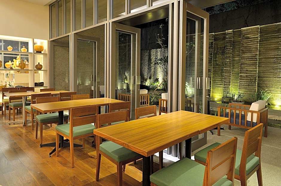 Century Hotel