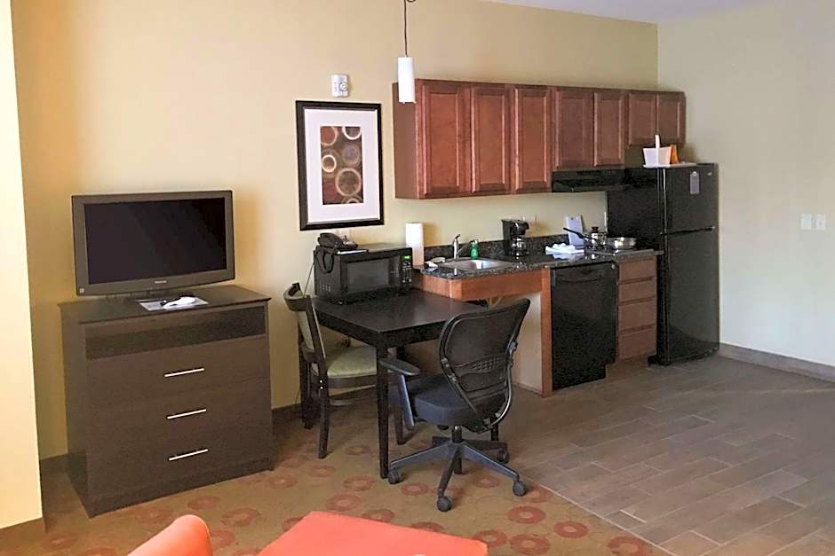 Suburban Studios Cedar Falls