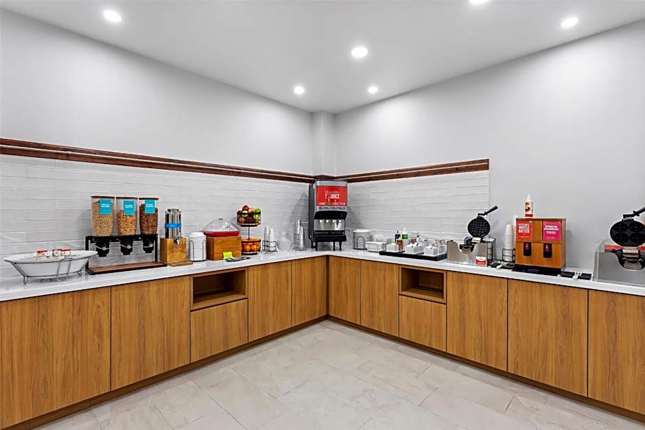 Hampton Inn By Hilton & Suites Bolingbrook, Il