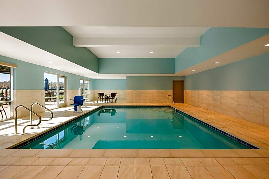 Holiday Inn Express & Suites - Yuba City - Marysville By IHG
