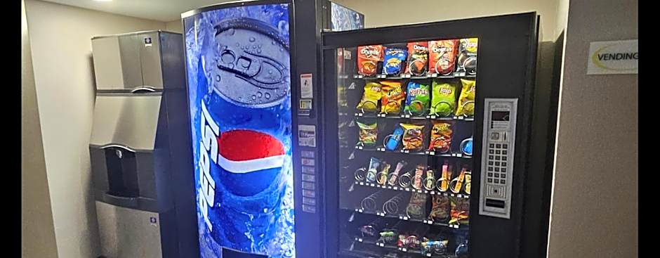 Super 8 by Wyndham Buffalo