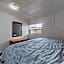 Main Beach River Retreat - Wasaga Beach 1 - Main Strip - 93 Mosley St