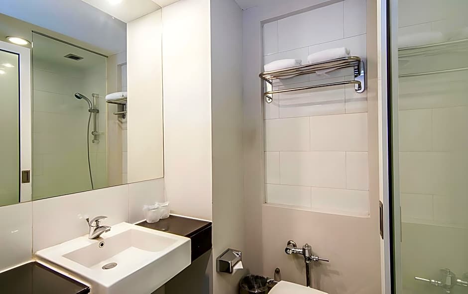 Grand Cikarang Hotel