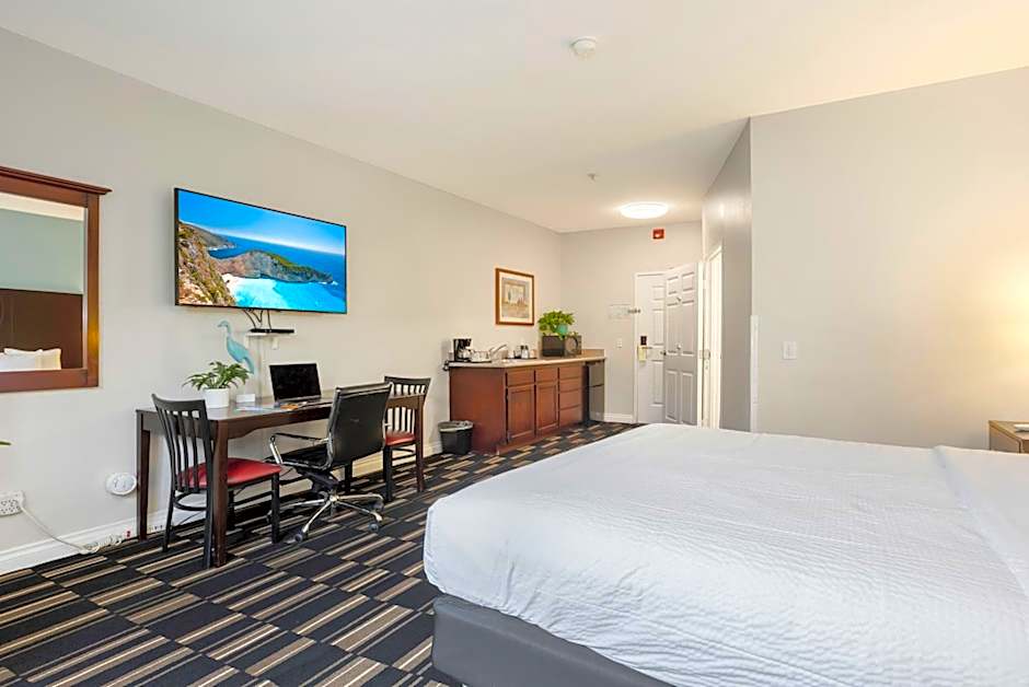 The Hotel Oceanside