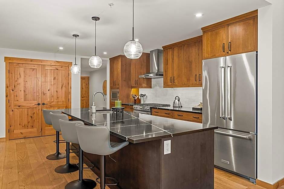 Spring Creek Luxury - managed by Little Sister Getaways