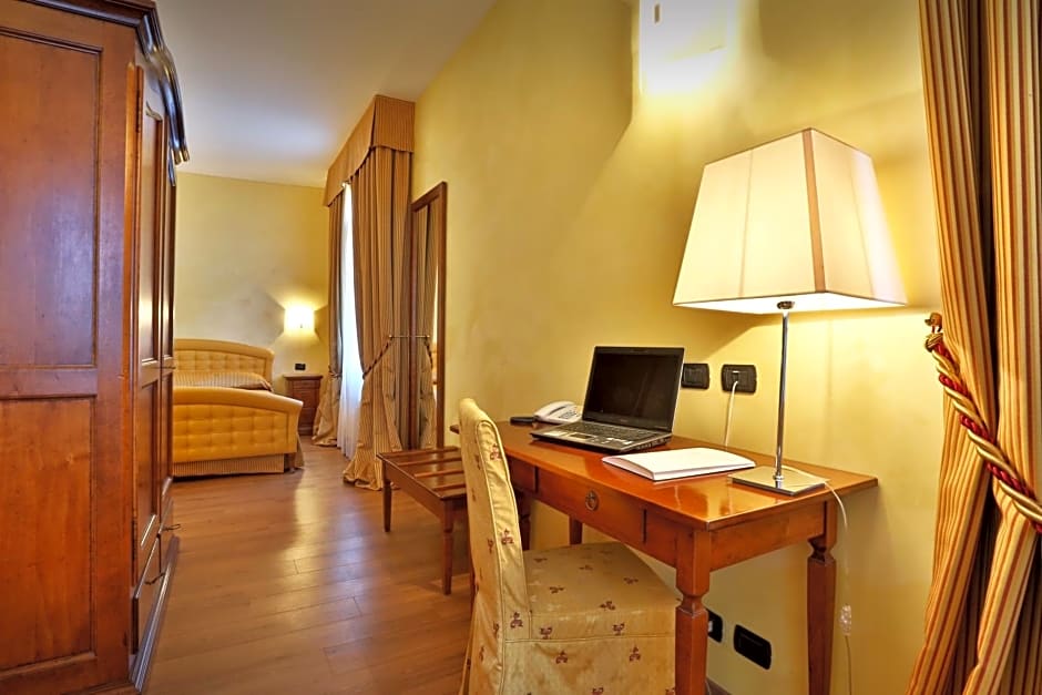 Central Park Hotel Modena