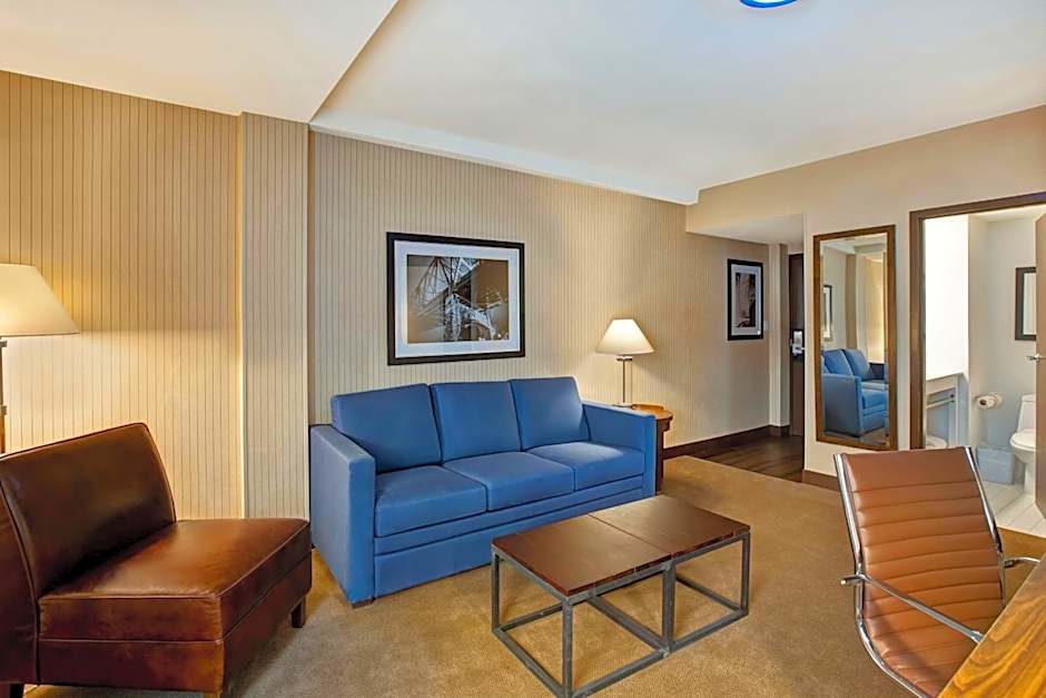 Four Points by Sheraton Peoria