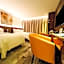 Guri Galmae Indi Present Hotel