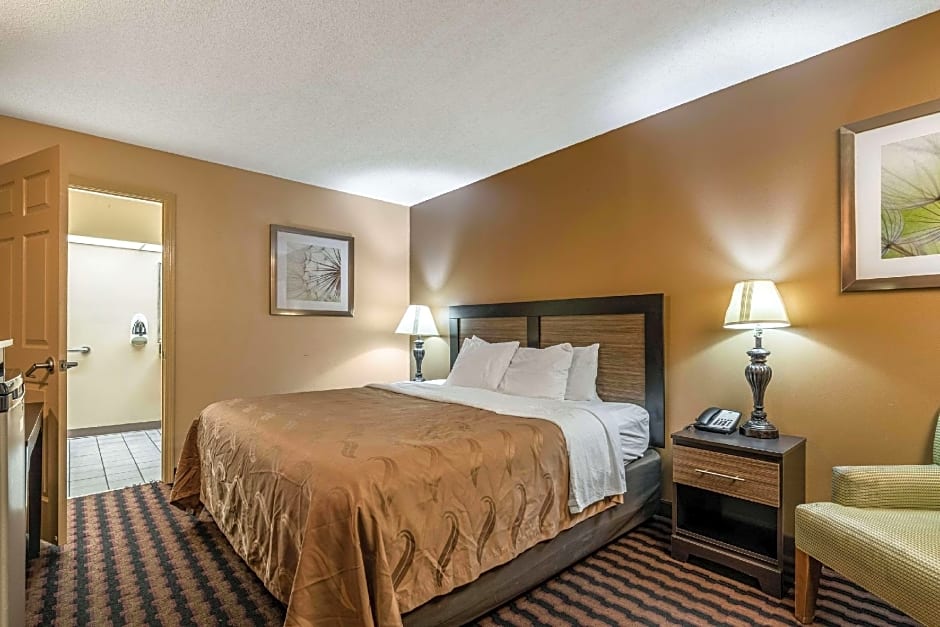 Photo 1 of 1 of 2 Double Beds