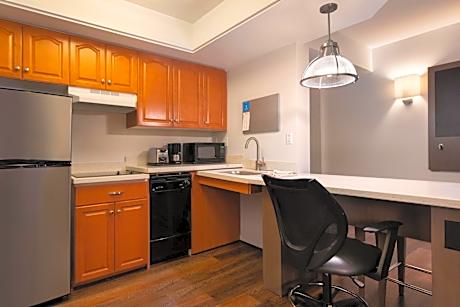 Two-Bedroom Suite