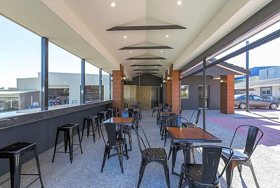 Gallery Hotel