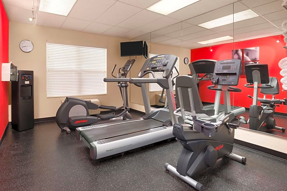Country Inn & Suites by Radisson, Beckley, WV