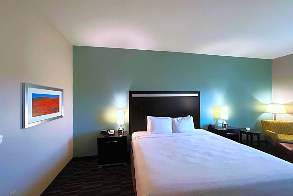 Wyndham Garden Lancaster CA