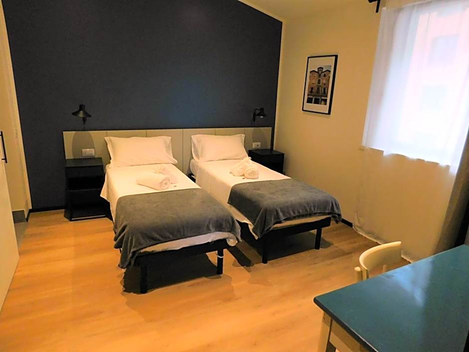 Piumaviola Beds & Apartments