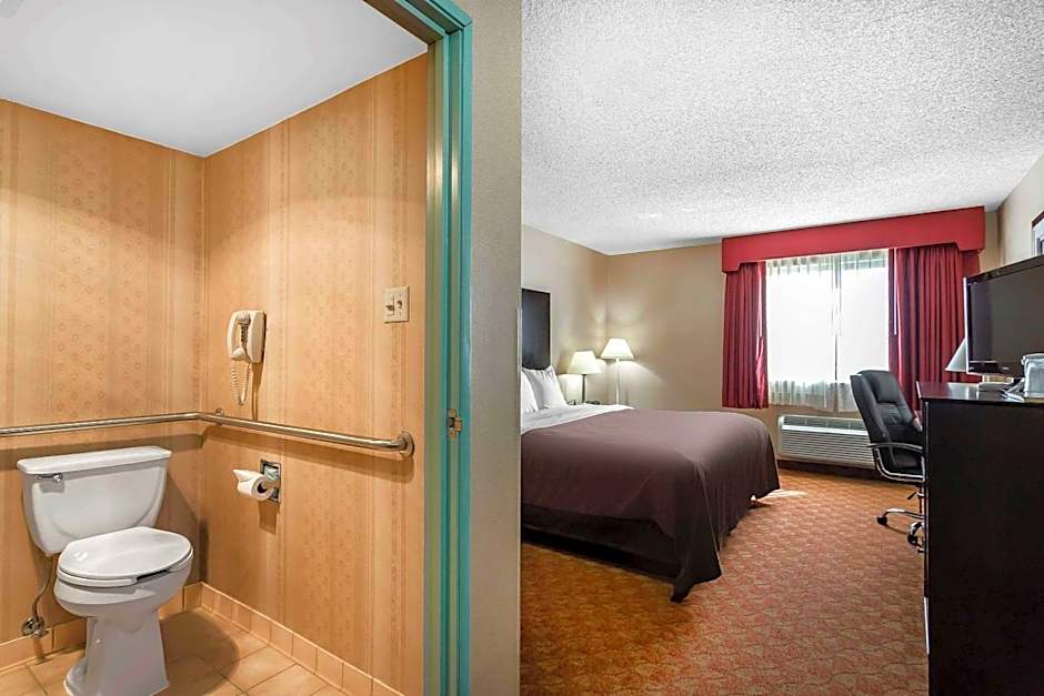 Quality Inn Dumas