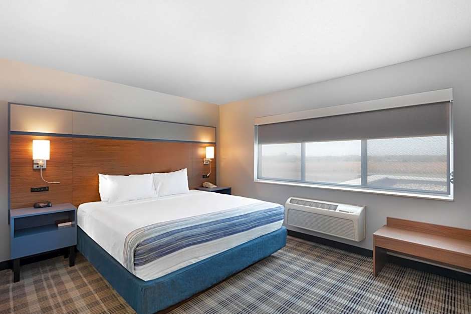 Photo 1 of 4 of Superior 1 Bedroom 1 King Bed Suite