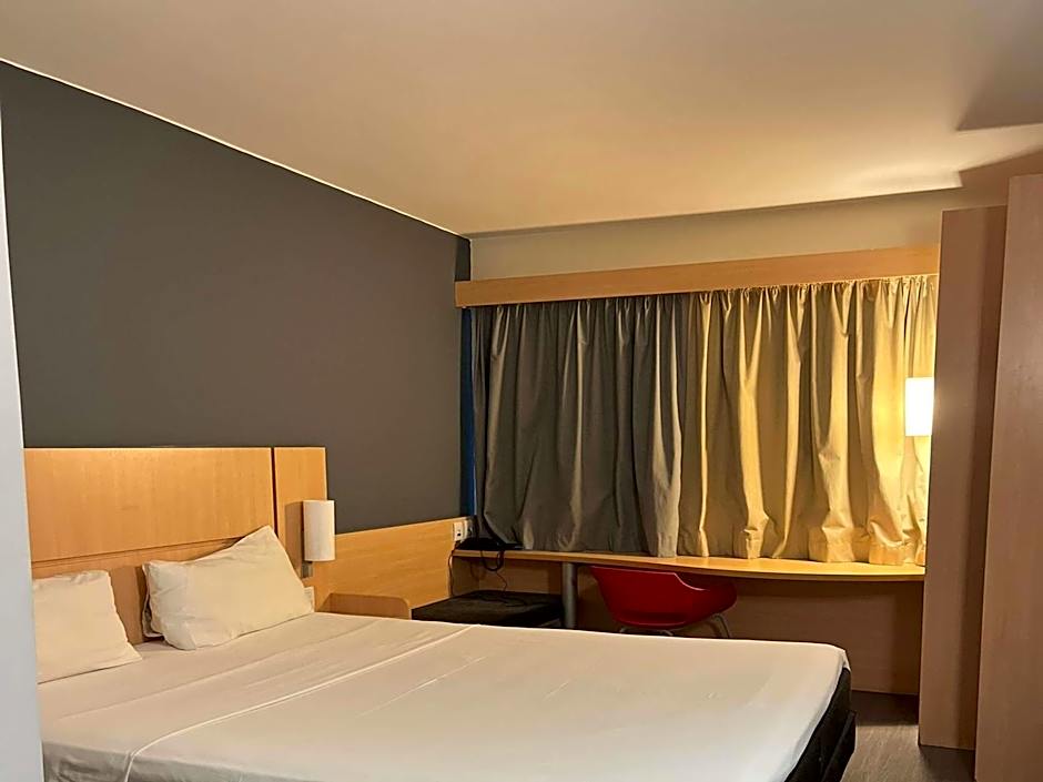 ibis Catalao