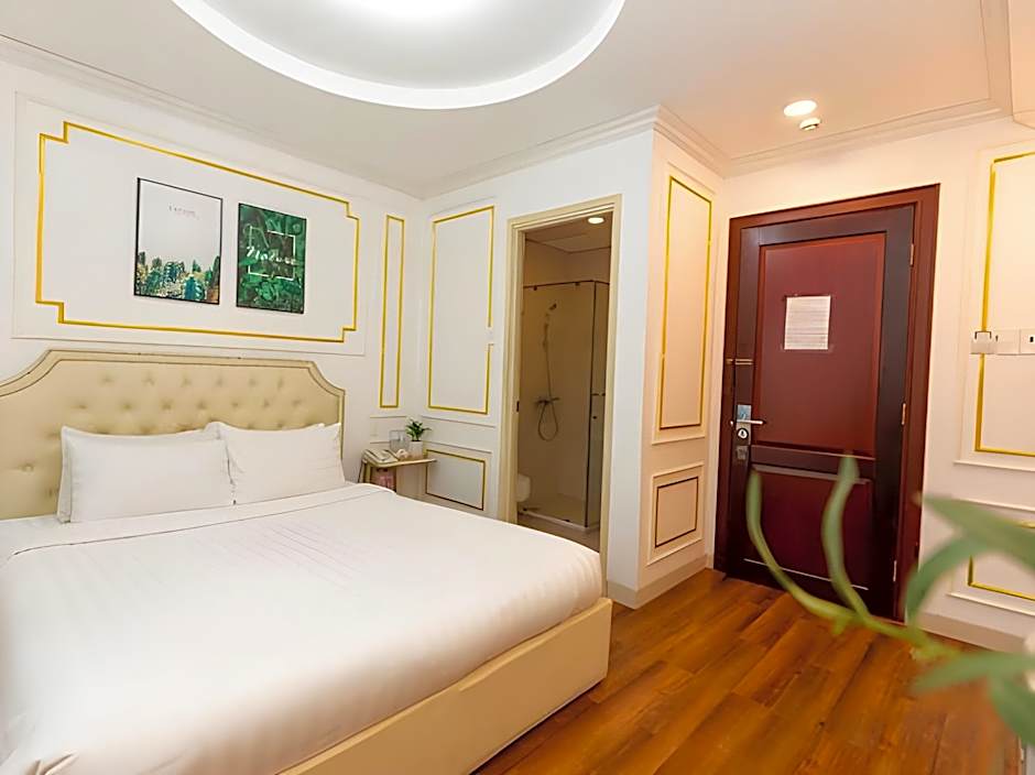 Quý Hùng Hotel - City Centre