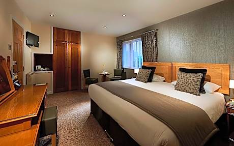 Standard Double Room with King-size Bed