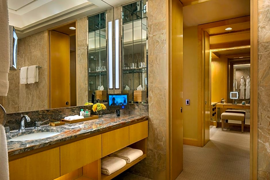 Four Seasons Hotel New York