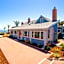 Edgewater Beach Inn