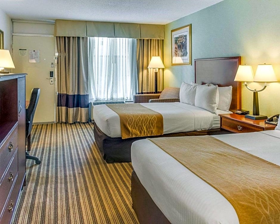 Clarion Inn