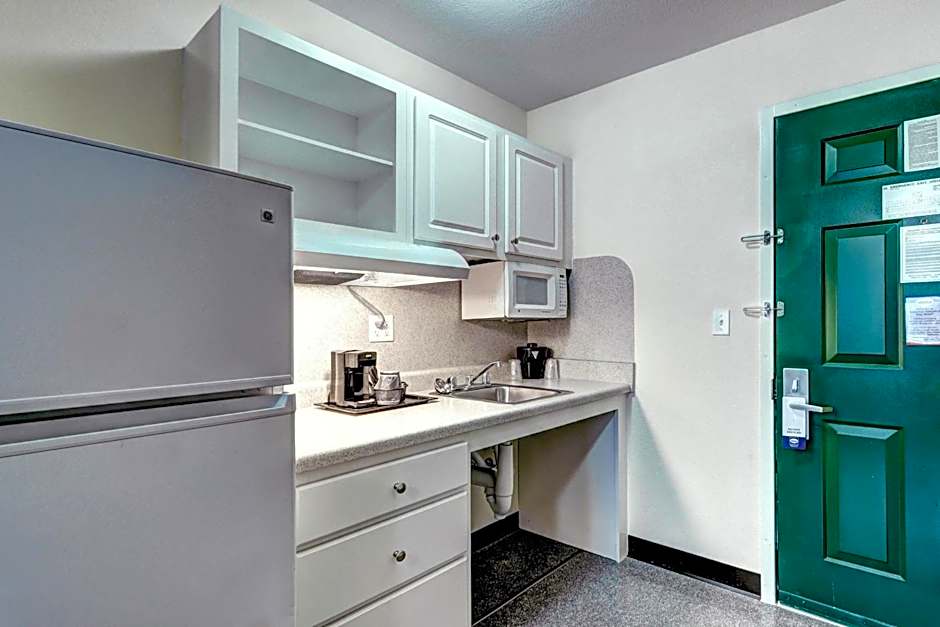 Suburban Studios Westminster Denver North