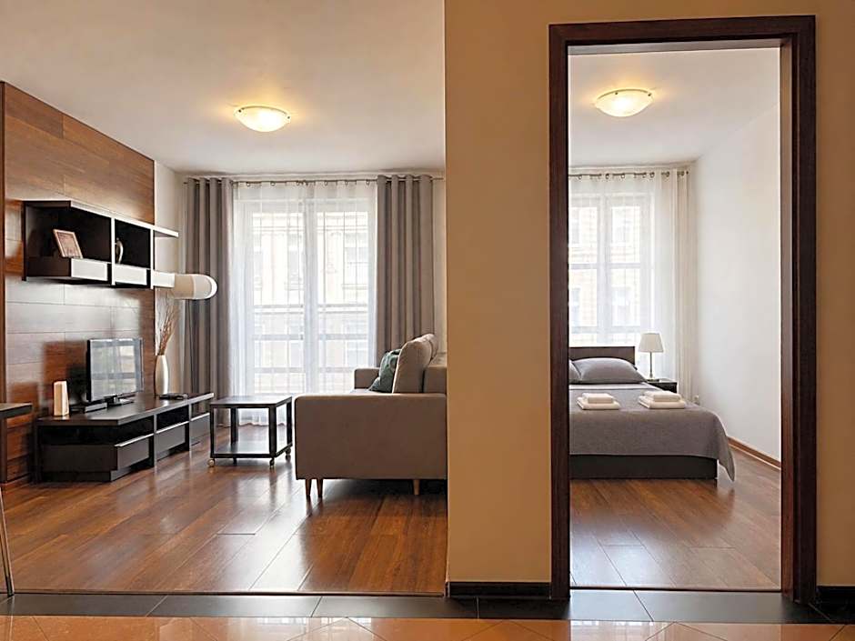 MARGI City Aparthotel