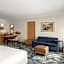 Hampton Inn & Suites Ontario