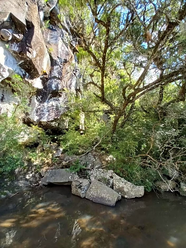 Pousada Recanto da Cascata - Cabana Liquidambar