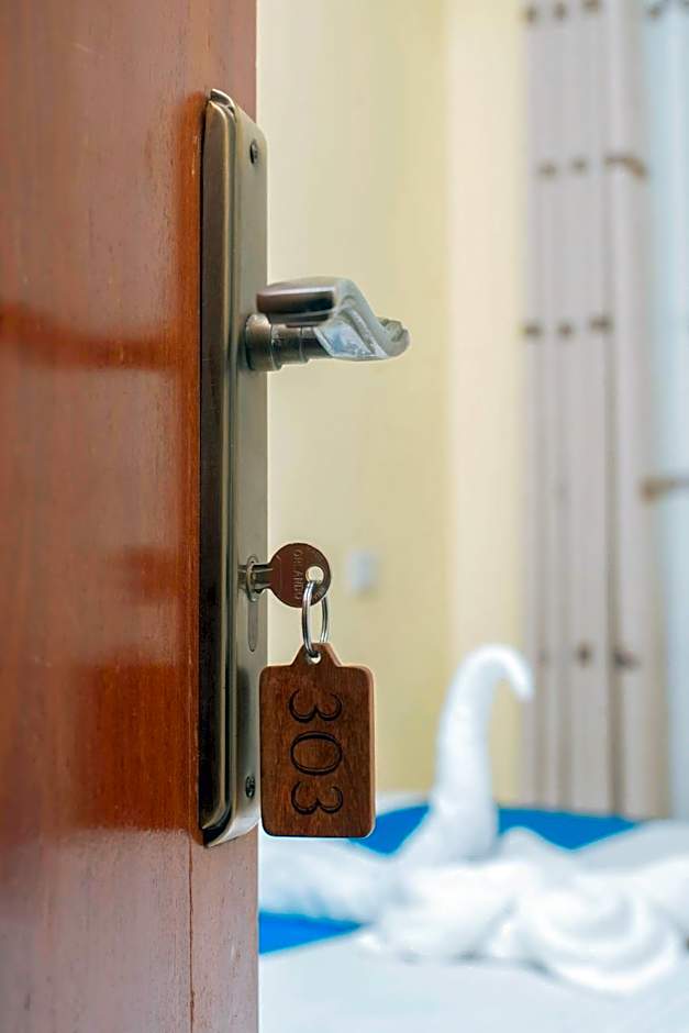 Airport Transit Lodges