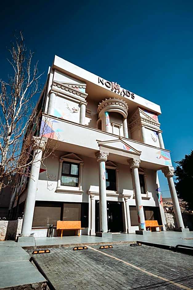 Nomads Hotel