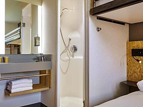 Standard Double Room with One Bunk Bed