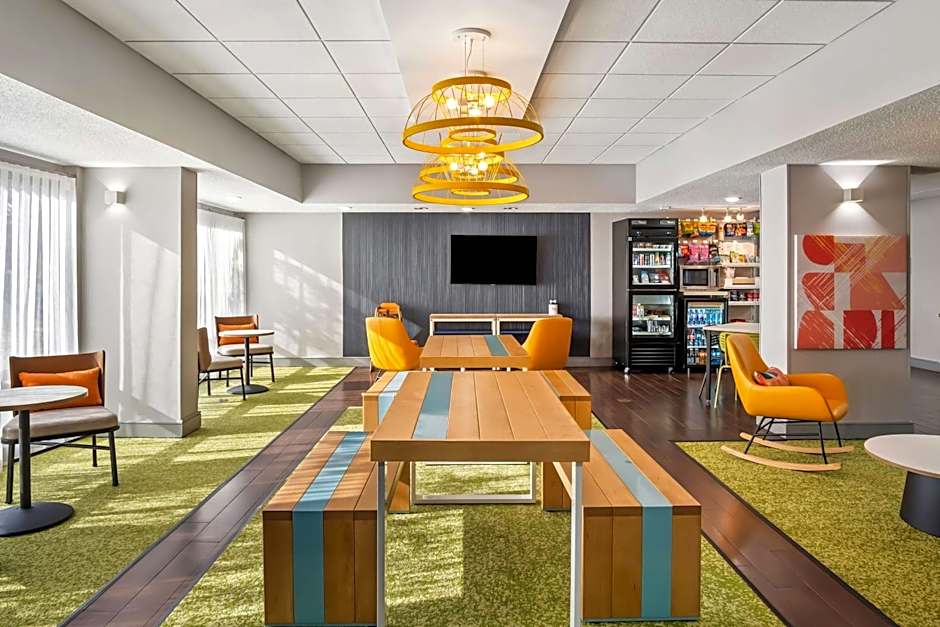 Spark by Hilton Stevensville