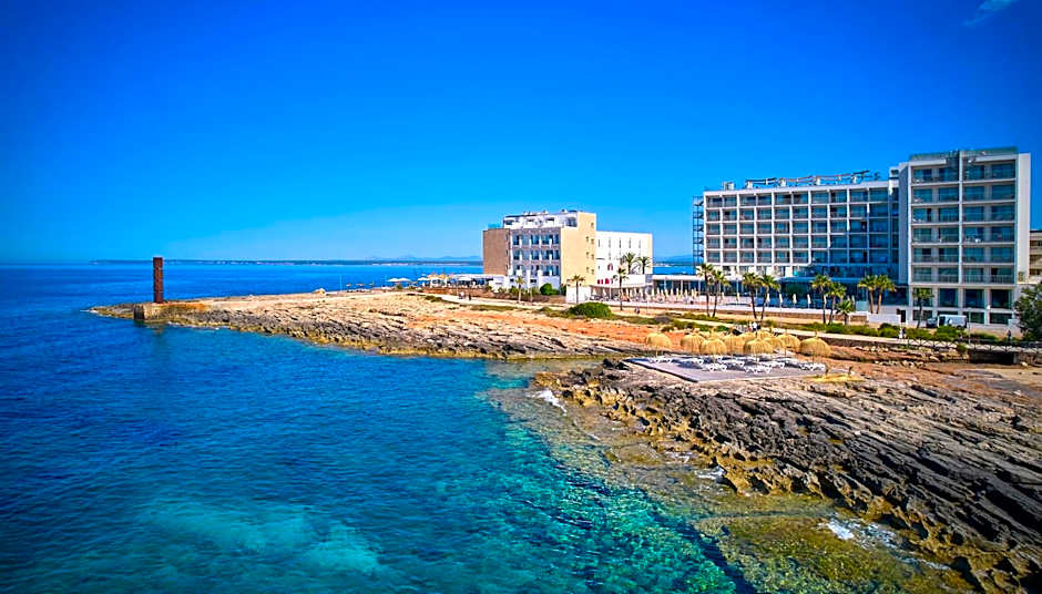 Universal Hotel Romantica