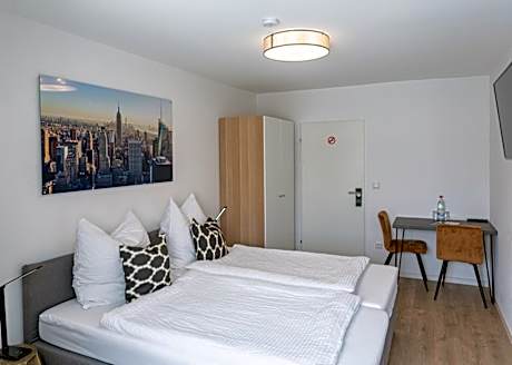 Double or Twin Room with Shared Bathroom