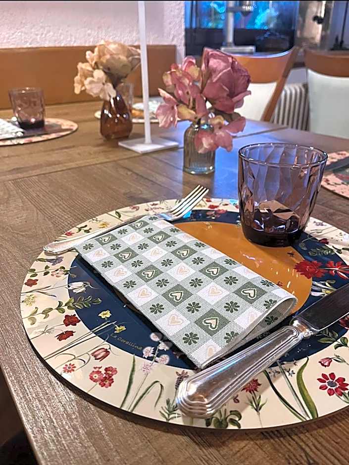 Hotel Coeur Du Village