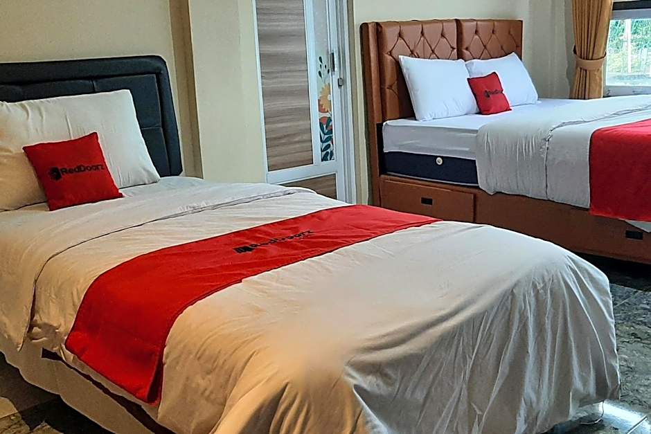 RedDoorz At Hotel Pakem Sari Kaliurang