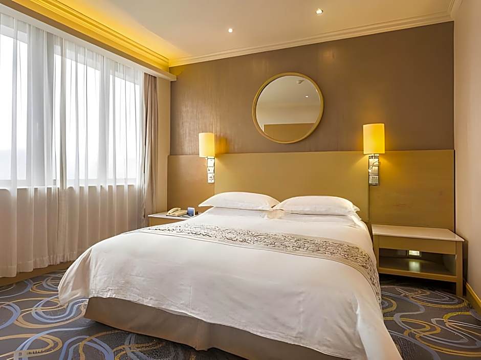 Ocean Hotel