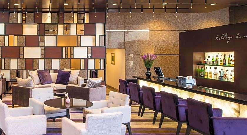 Emporium Suites By Chatrium