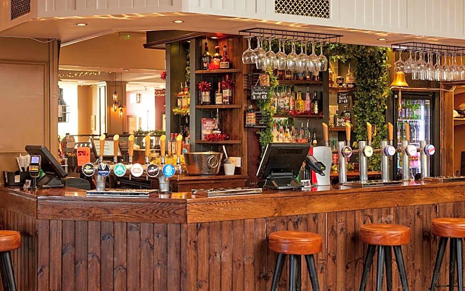 The Quays by Greene King Inns