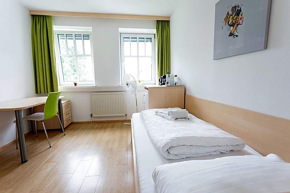 myNext - Riverside Hotel Salzburg