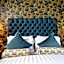 The Red Lion Hotel