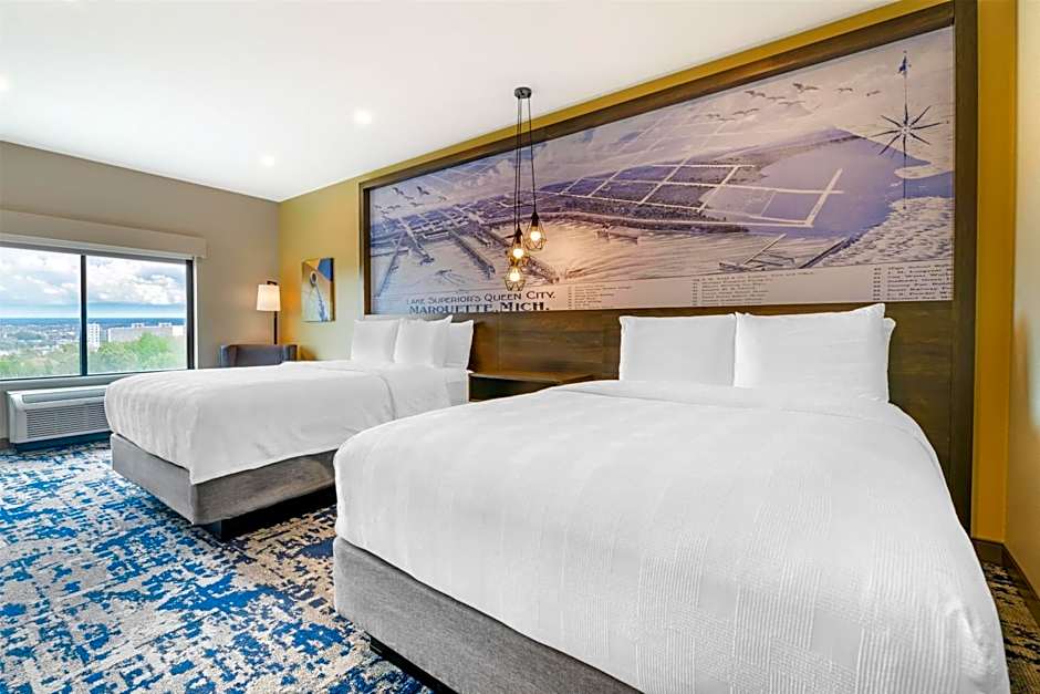 Best Western Plus Marquette Hotel & Suites