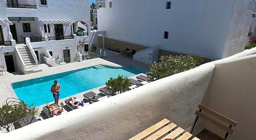 Anny Studios Perissa Beach