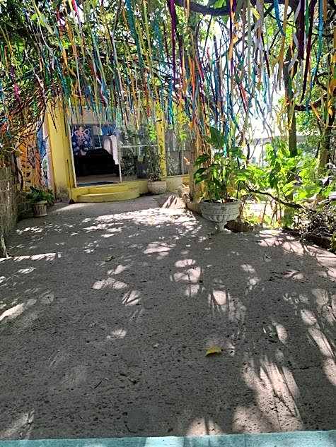 Banana Leaf Eco Hostel