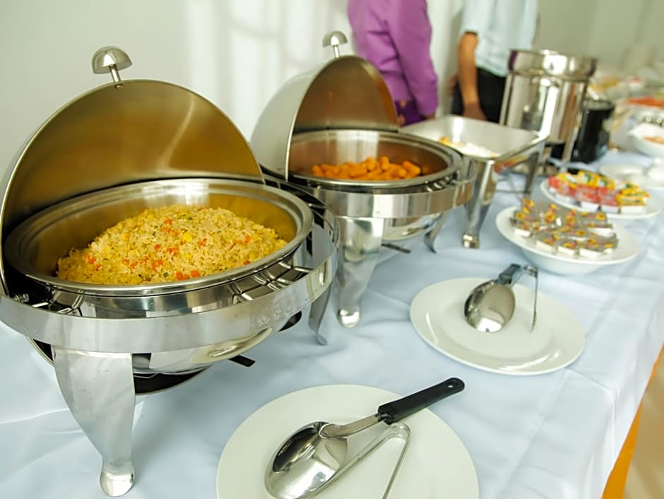 Douangchan Plaza Hotel