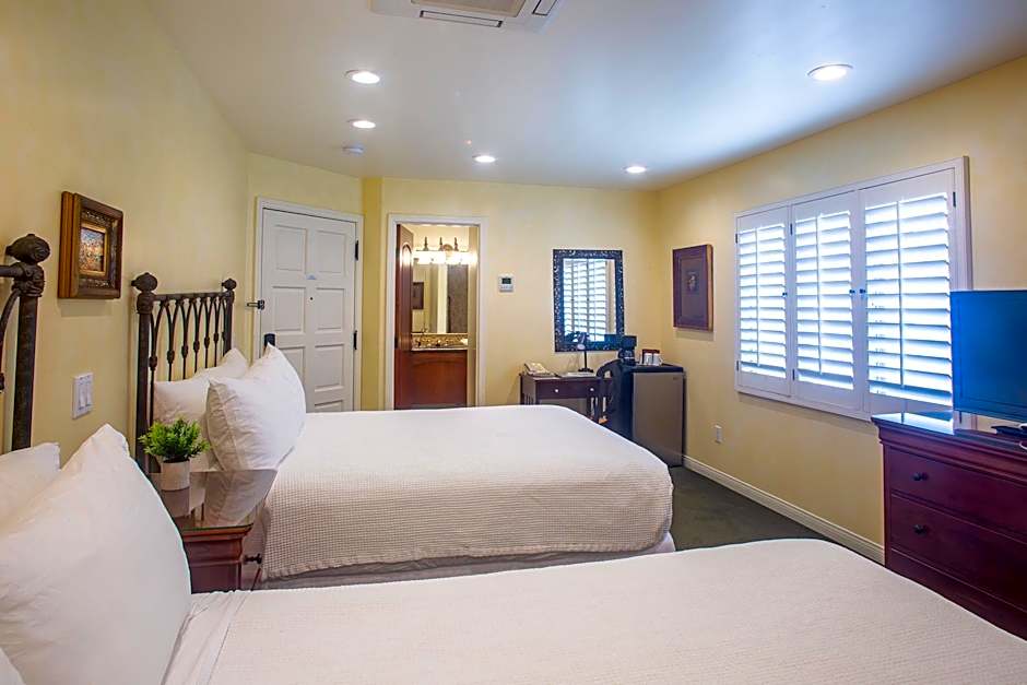 Castillo Inn at the Beach