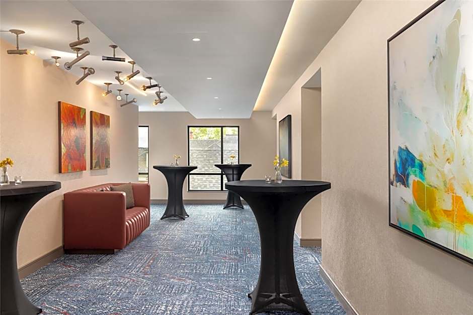 Hilton Garden Inn Burlington Downtown