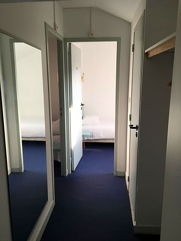 The Old Hotel Ravel Centre